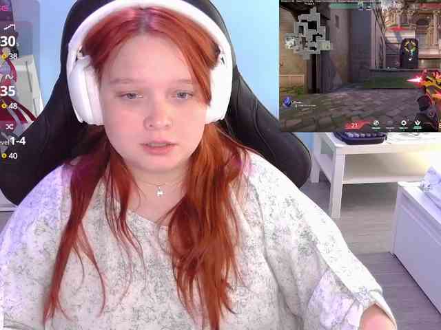 AlinaAdams webcam