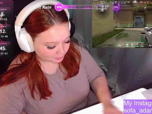 AlinaAdams webcam
