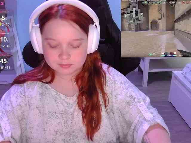 AlinaAdams webcam