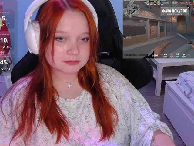 AlinaAdams webcam