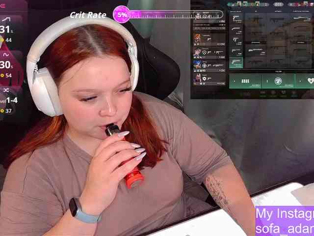 AlinaAdams webcam