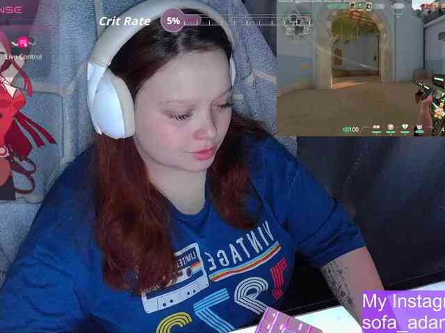 AlinaAdams AlinaAdams