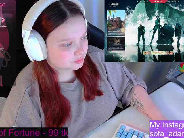 AlinaAdams AlinaAdams