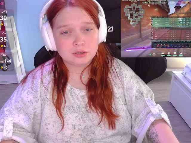 AlinaAdams webcam