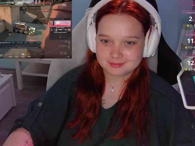 AlinaAdams webcam