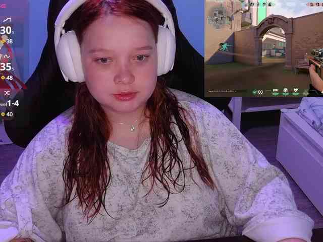 online live show AlinaAdams