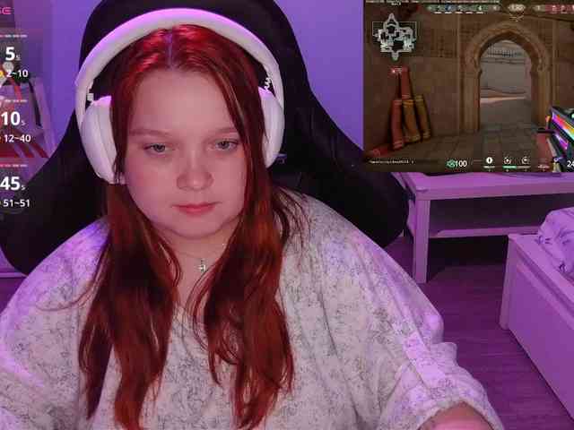 AlinaAdams webcam