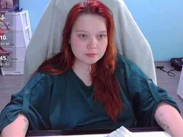 AlinaAdams webcam
