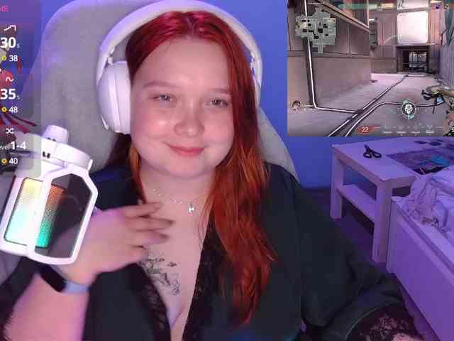 AlinaAdams webcam