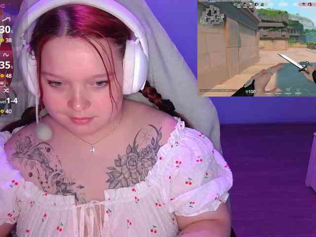 AlinaAdams webcam