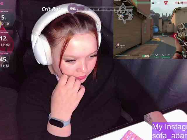 AlinaAdams webcam