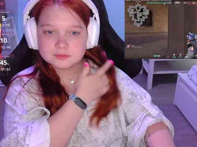 AlinaAdams webcam