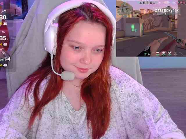 AlinaAdams webcam