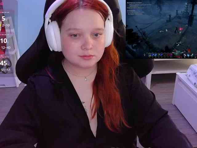 AlinaAdams webcam