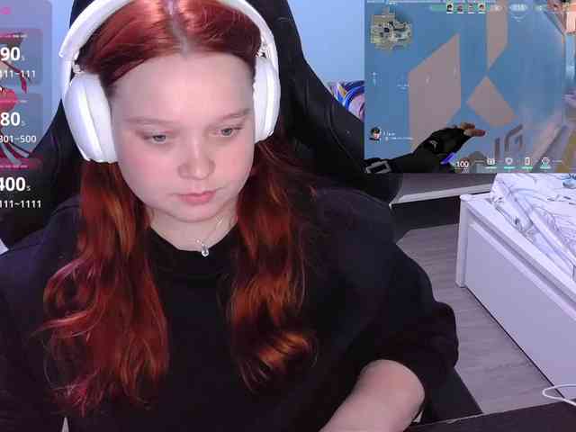 AlinaAdams webcam