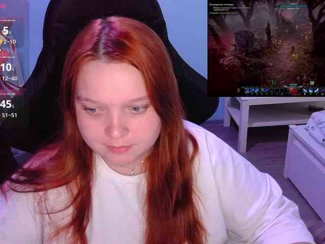 Модель: AlinaAdams