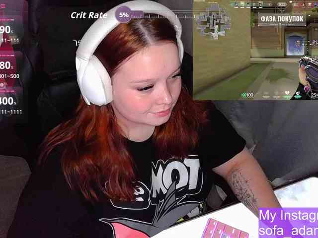 AlinaAdams webcam