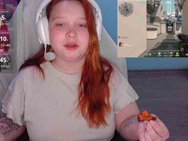 AlinaAdams webcam