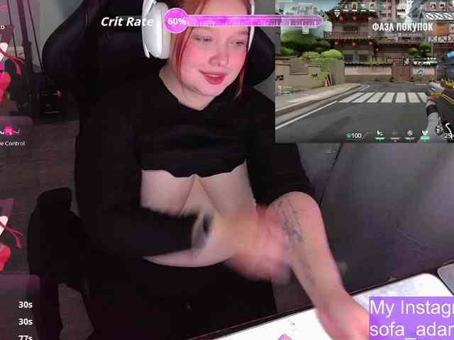 AlinaAdams webcam