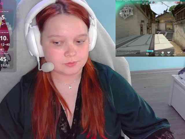 AlinaAdams webcam