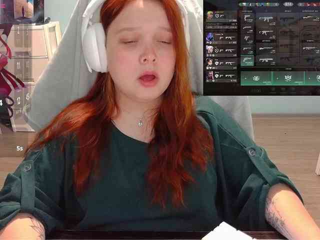 AlinaAdams webcam