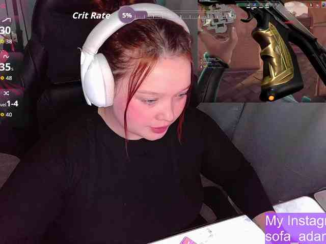 AlinaAdams webcam