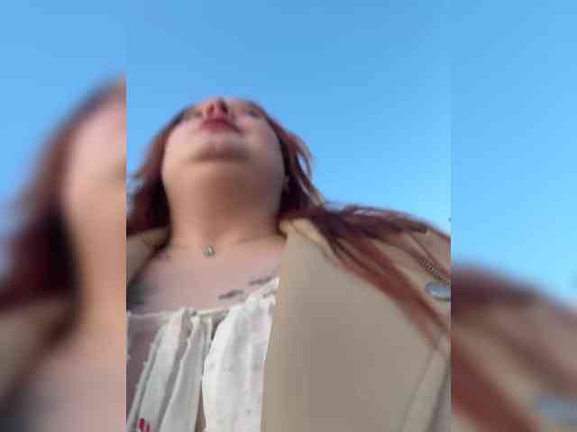 AlinaAdams webcam