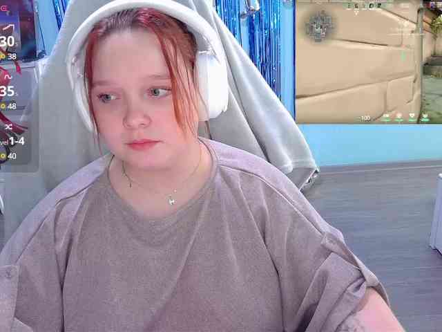 AlinaAdams webcam