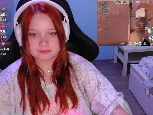 AlinaAdams webcam