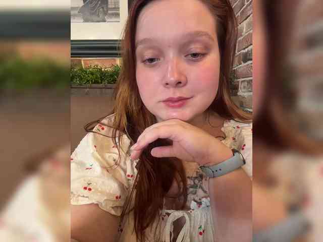AlinaAdams webcam