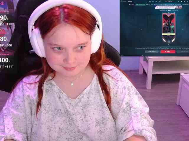AlinaAdams webcam