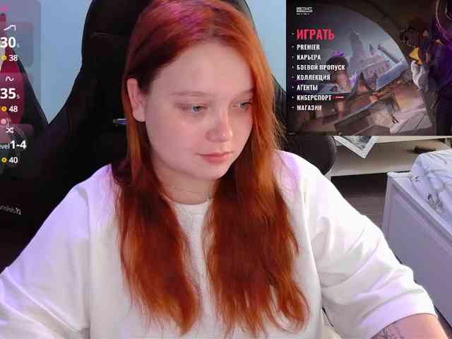 AlinaAdams webcam
