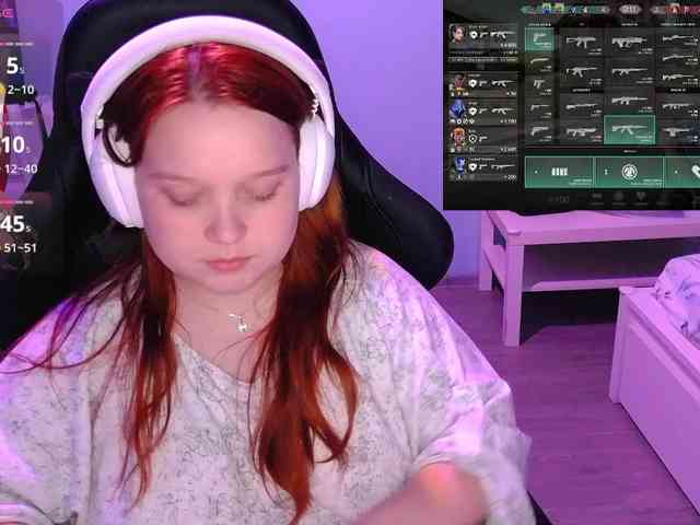 AlinaAdams webcam