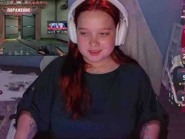 AlinaAdams webcam