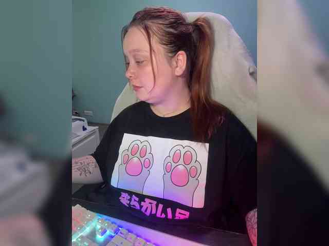 AlinaAdams webcam