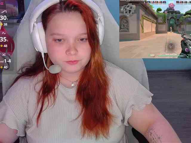 AlinaAdams webcam