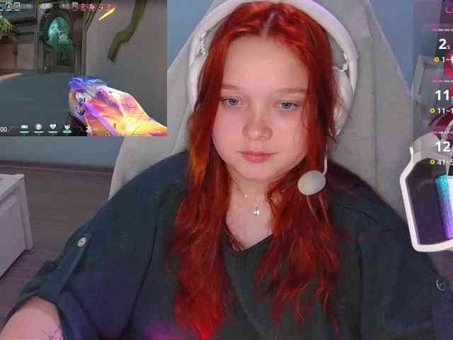 AlinaAdams webcam