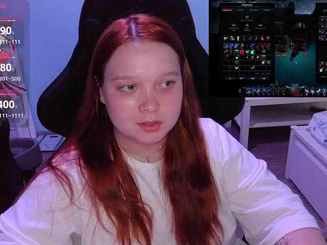 AlinaAdams webcam