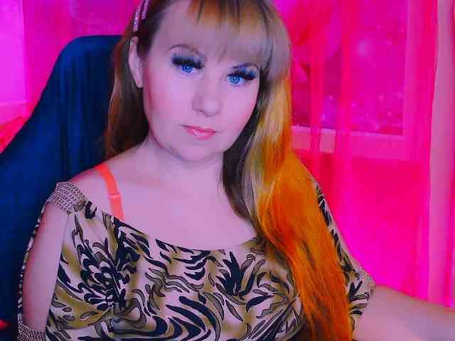 Mifika-1 Live Webcam on BongaCams