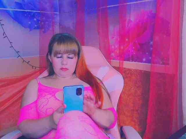 Mifika-1 Live Webcam on BongaCams