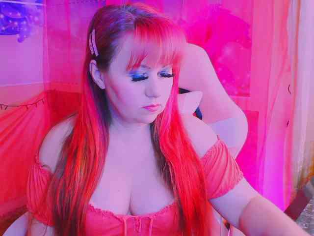Mifika-1 Live Webcam on BongaCams