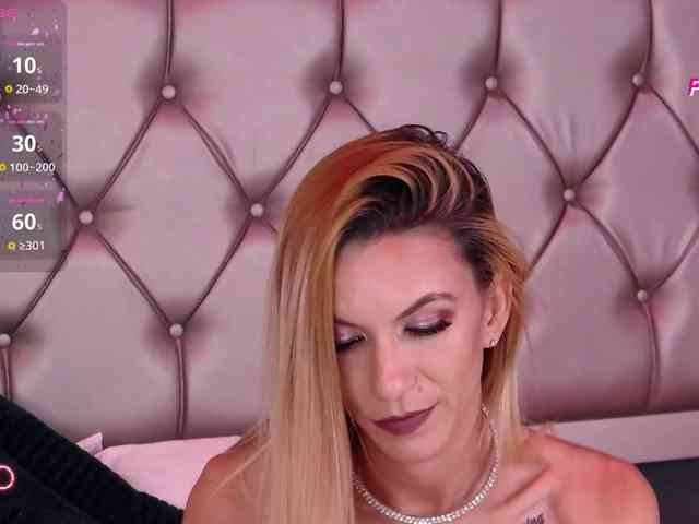 sex on webcam MayaHale