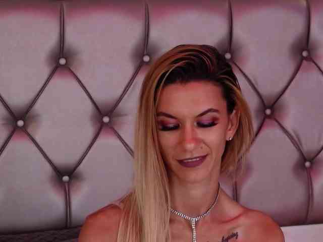 MayaHale Live Webcam on BongaCams