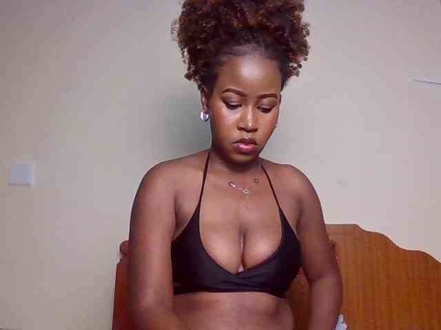 GoddessAmara webcam
