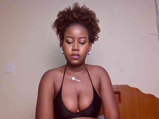 GoddessAmara webcam