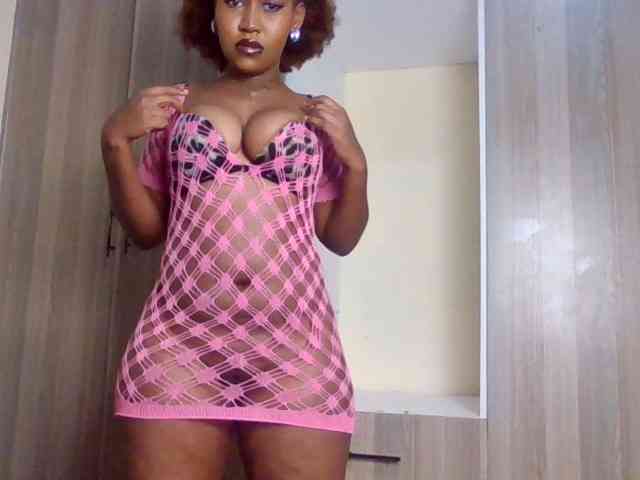 GoddessAmara webcam