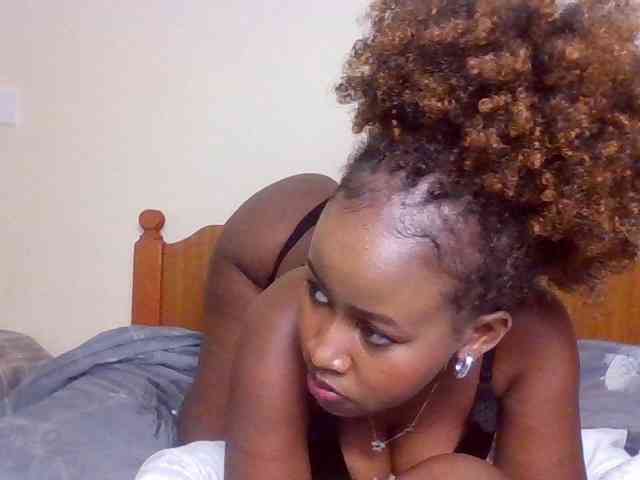 GoddessAmara webcam
