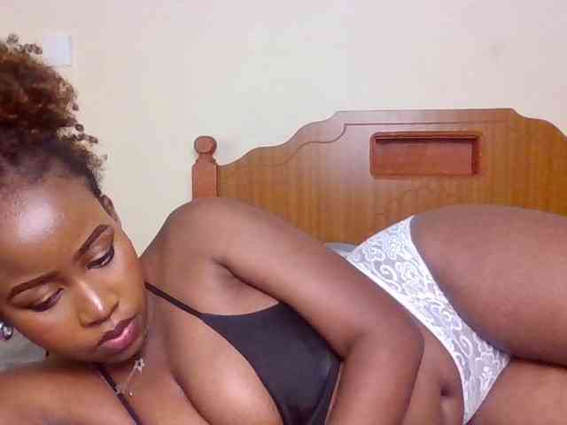 GoddessAmara webcam