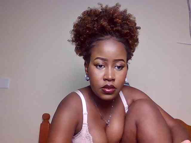 GoddessAmara webcam