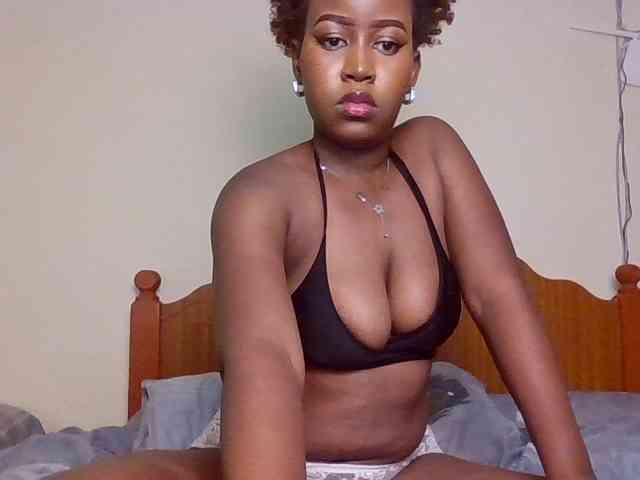 GoddessAmara webcam